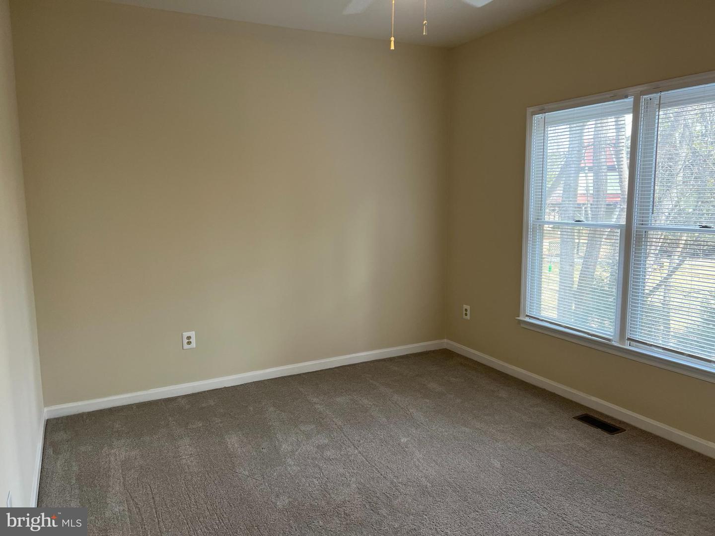 9425 Spruce Tree Cir Property Photo 31
