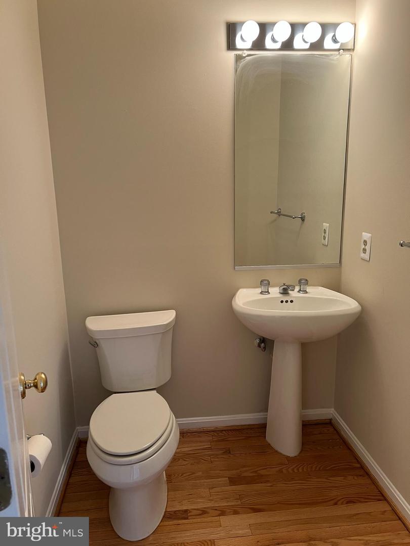 9425 Spruce Tree Cir Property Photo 33