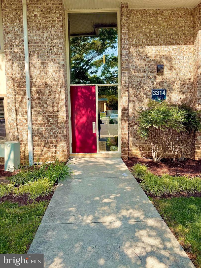 3314 Chiswick Ct #62-3f Property Photo 1