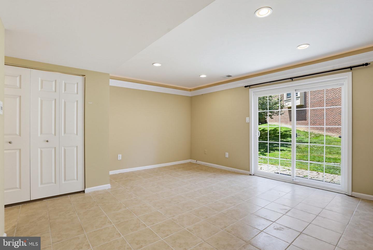 11 Grove Ridge Ct #70 Property Photo 24