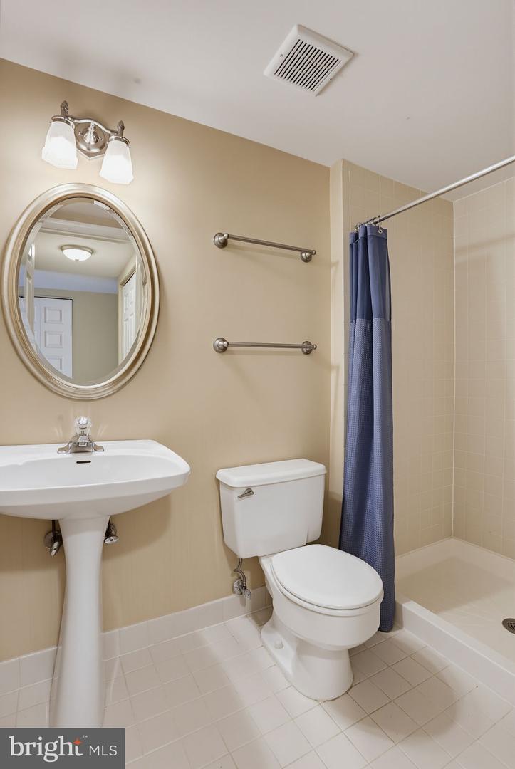 11 Grove Ridge Ct #70 Property Photo 27