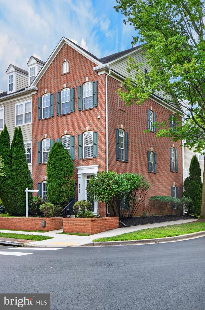 603 Gatestone St Property Photo 45