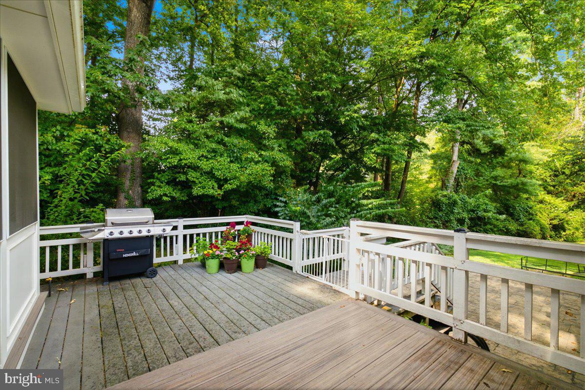 8906 Transue Dr Property Photo 24