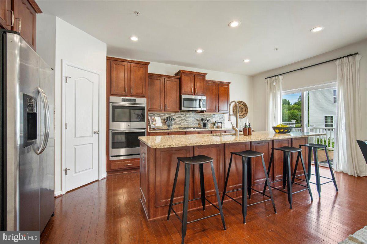 13233 Guilford Run Ln Property Photo 10