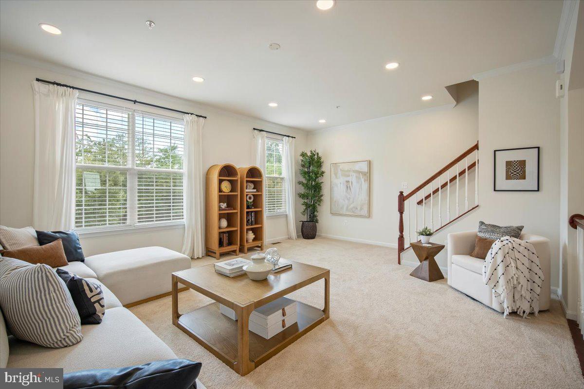 13233 Guilford Run Ln Property Photo 16