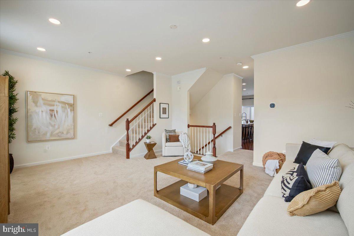 13233 Guilford Run Ln Property Photo 17