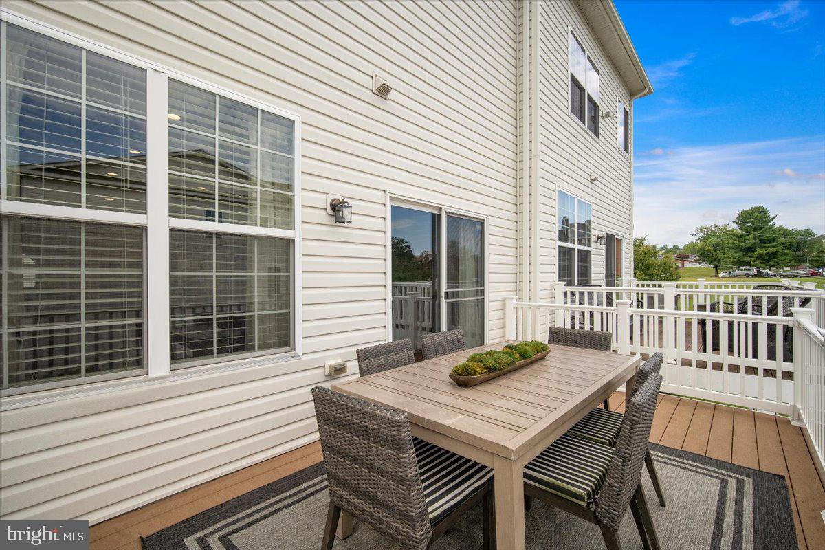 13233 Guilford Run Ln Property Photo 22