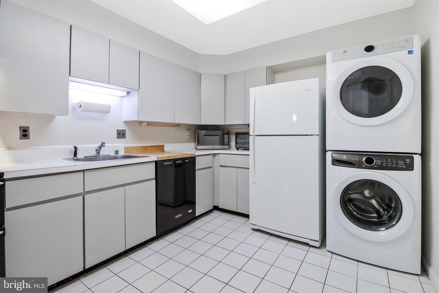 4620 N Park Ave #e-ph-6 Property Photo 14