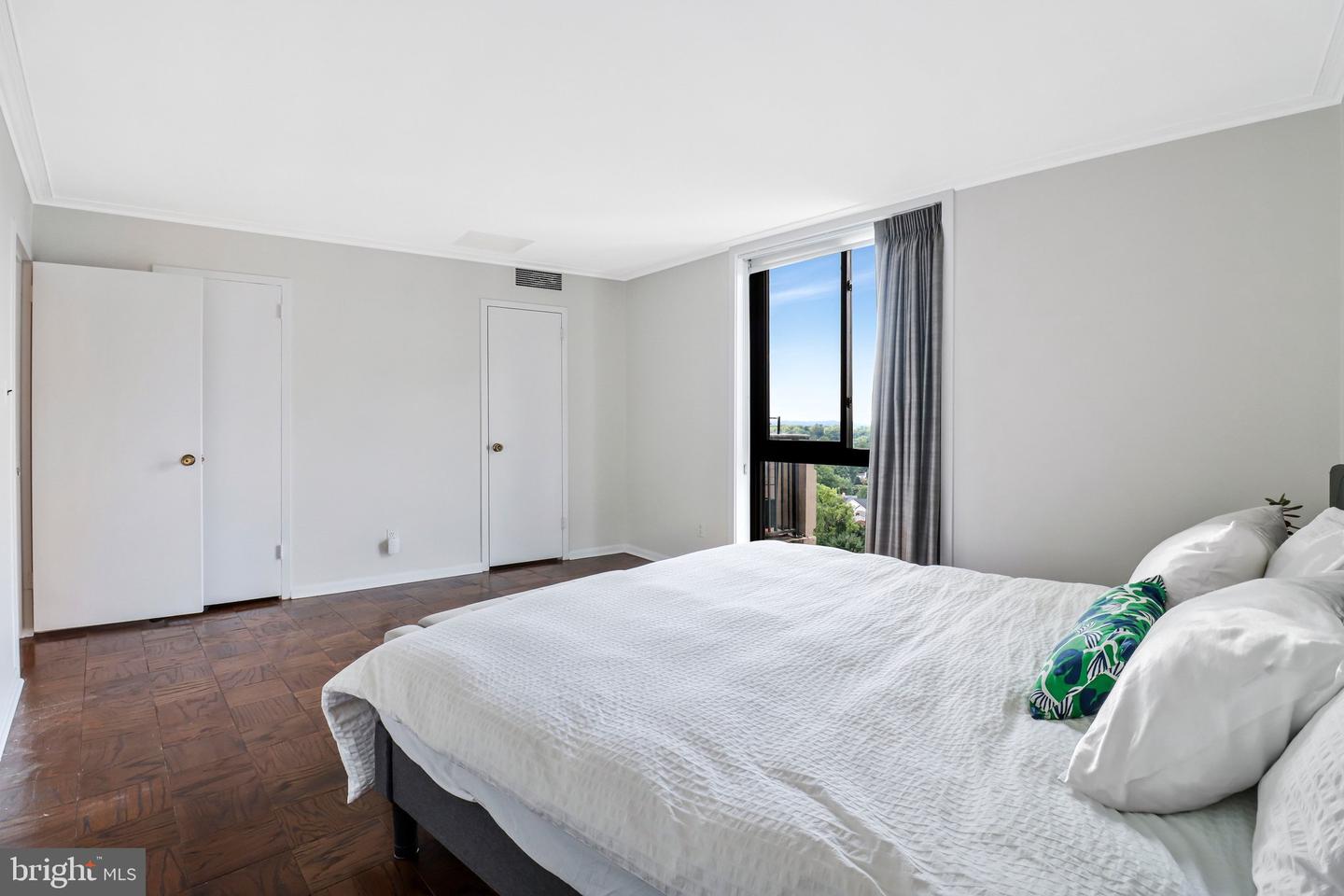 4620 N Park Ave #e-ph-6 Property Photo 22