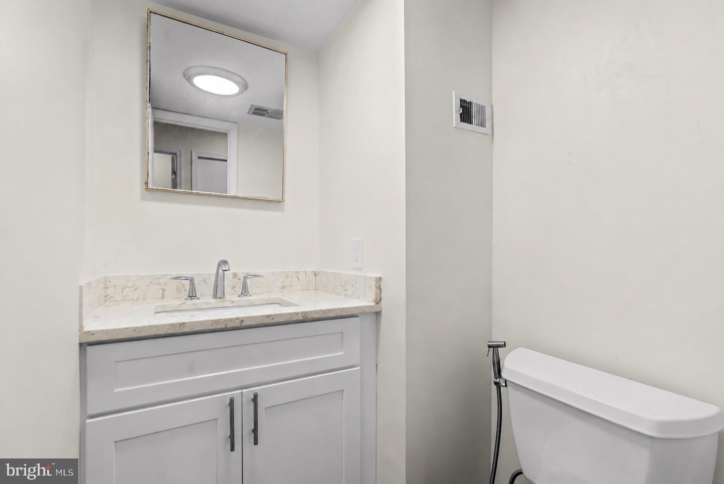 1603 Ingram Ter Property Photo 18