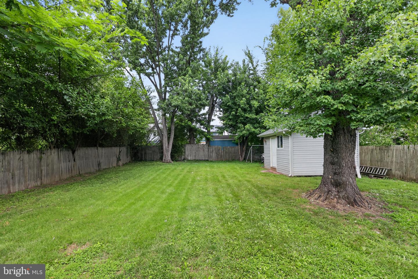 13620 Grenoble Dr Property Photo 23