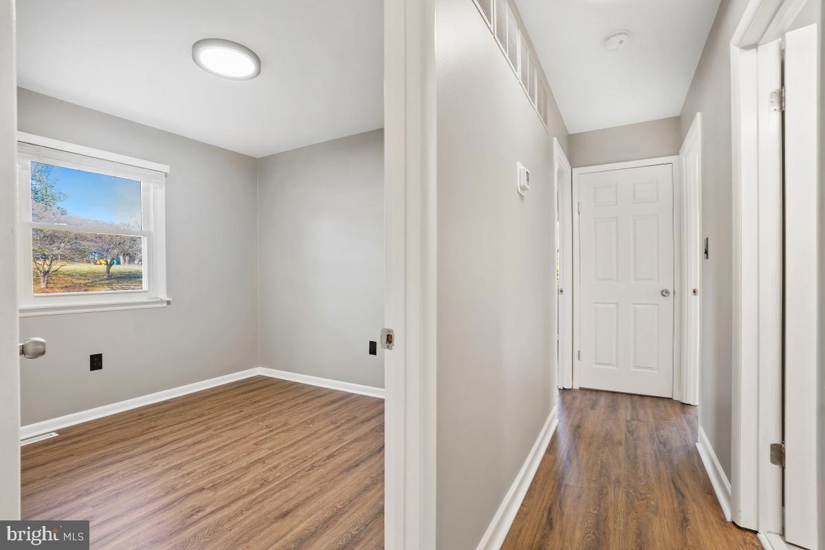 12316 Fountain Dr Property Photo 15