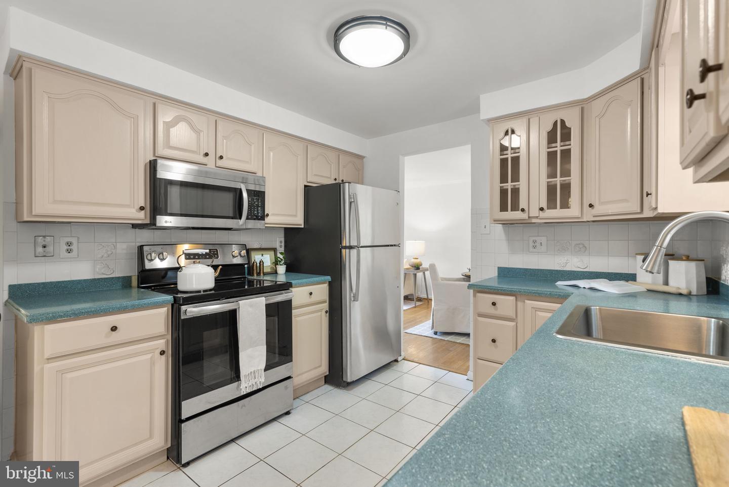 2229 Deckman Ln Property Photo 10