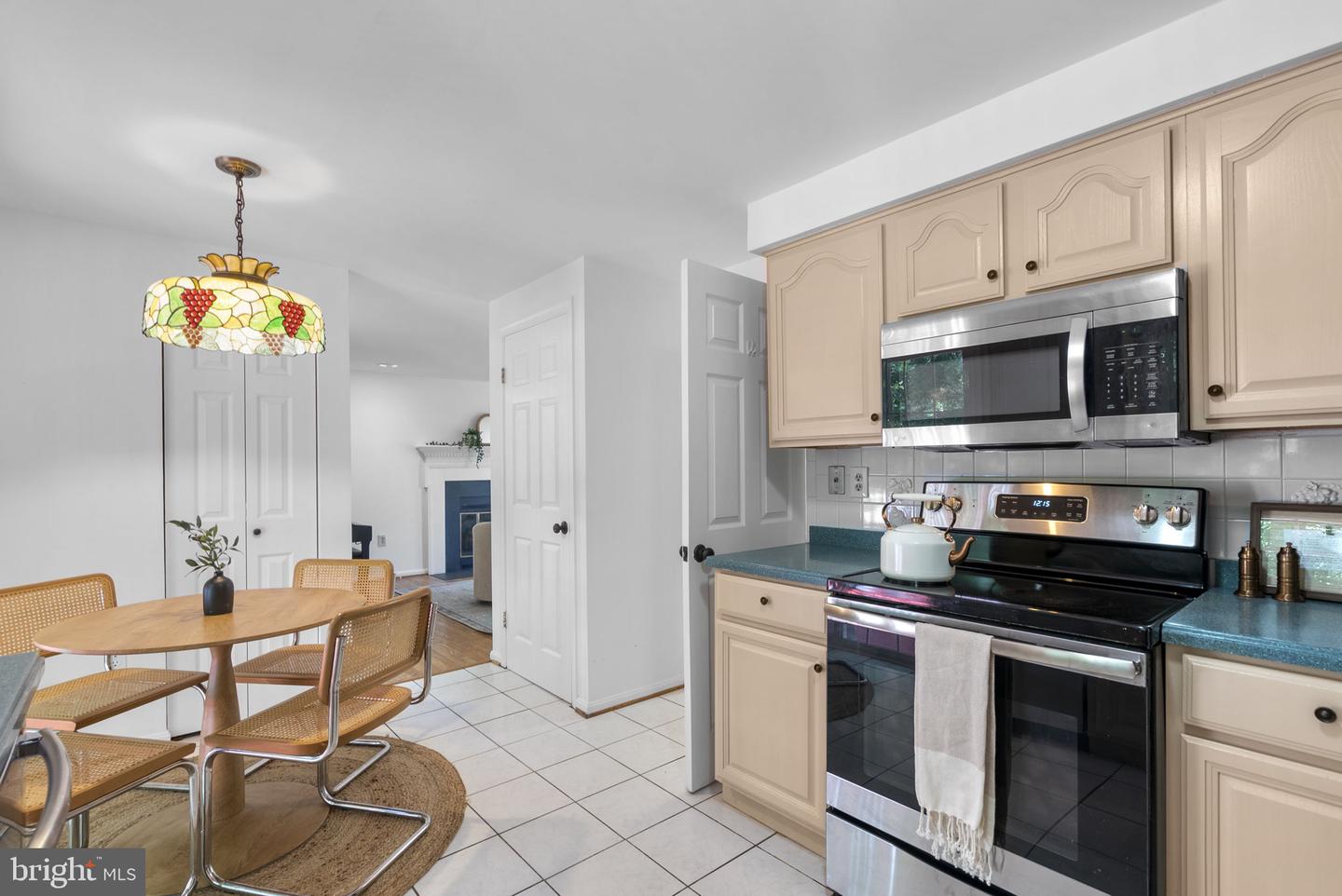 2229 Deckman Ln Property Photo 12