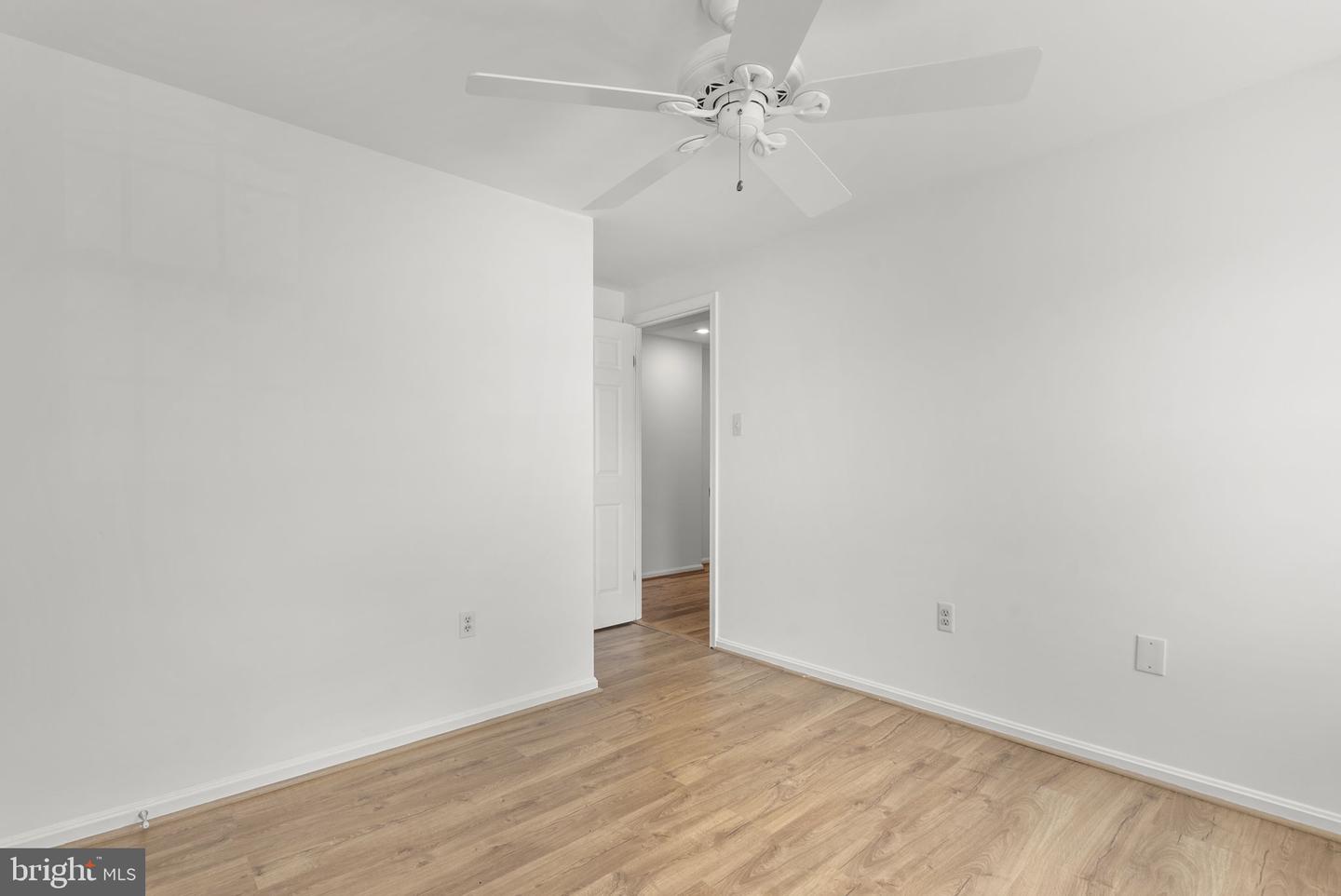 2229 Deckman Ln Property Photo 32