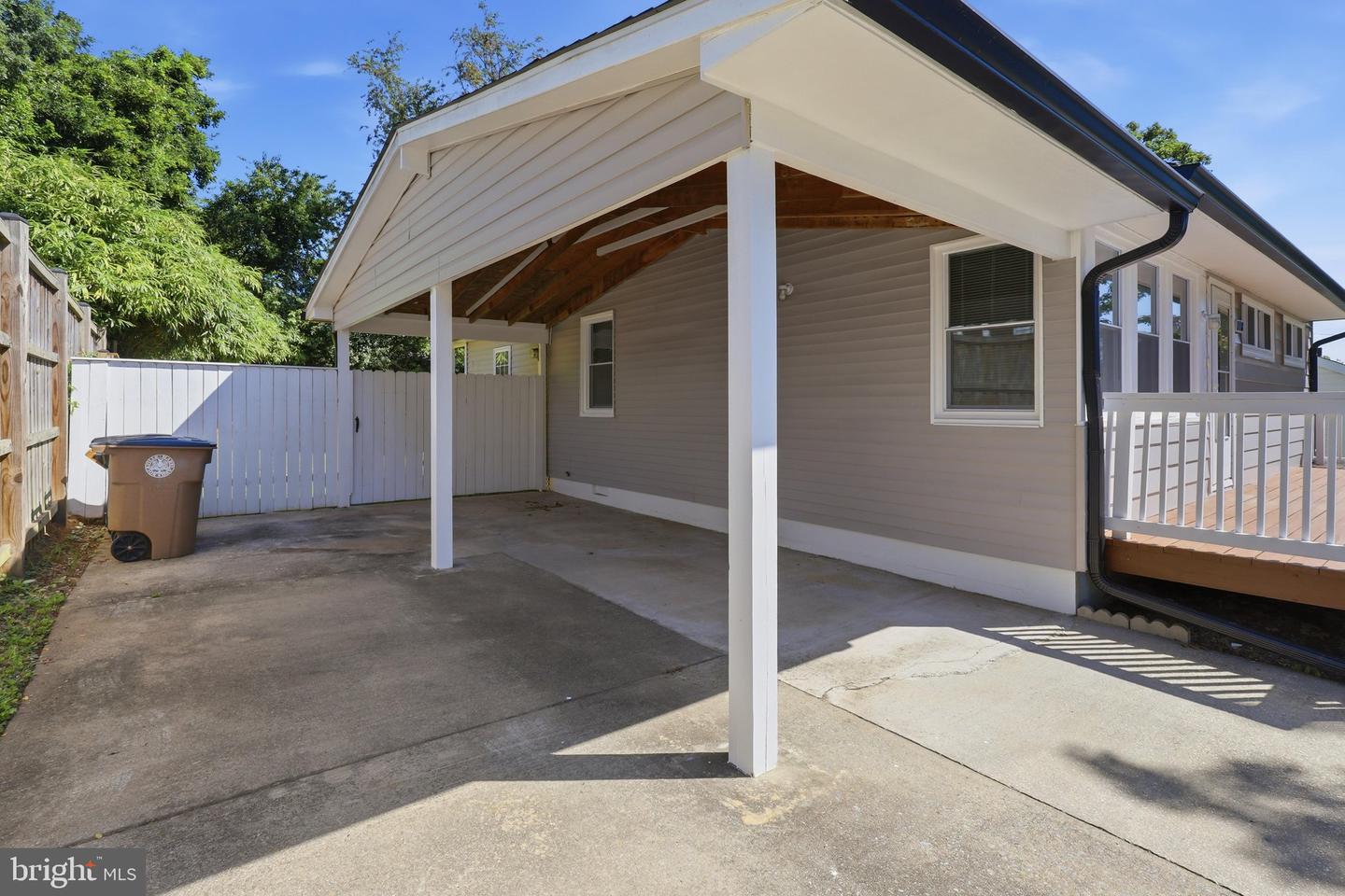 1118 Allison Dr Property Photo 32