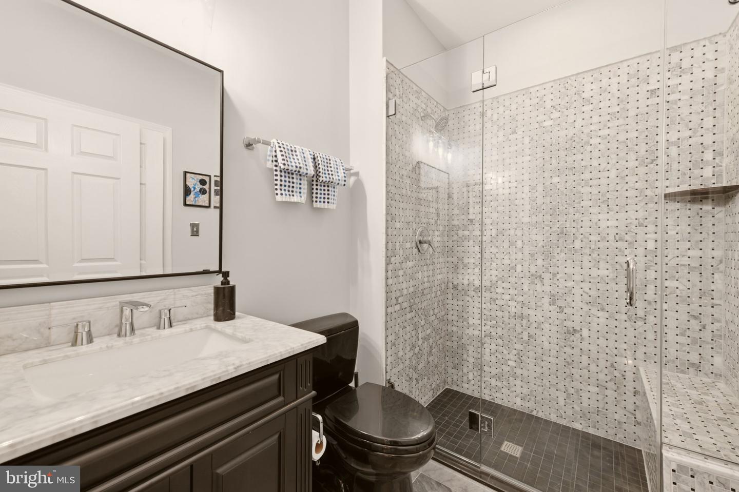 16522 Harbour Town Dr Property Photo 18
