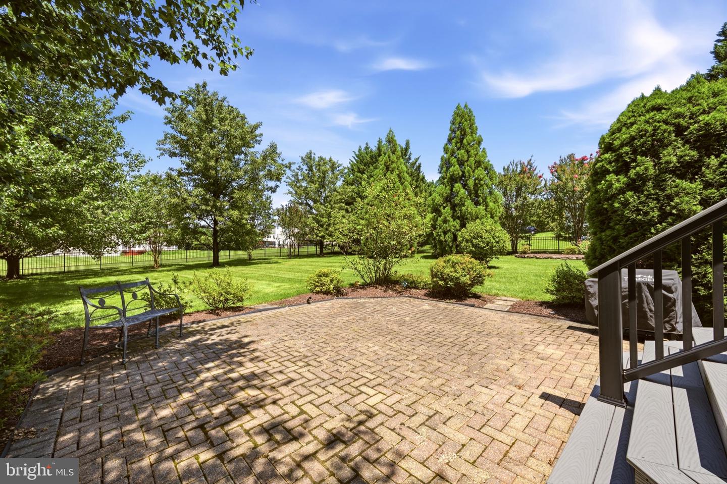 16522 Harbour Town Dr Property Photo 33