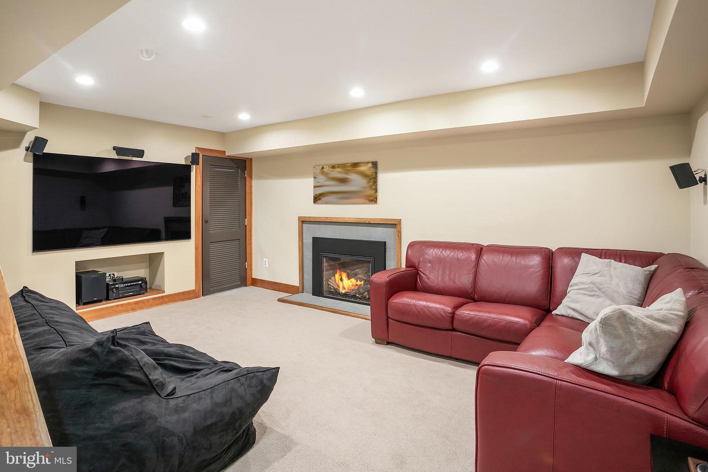 2800 Greenvale St Property Photo 49