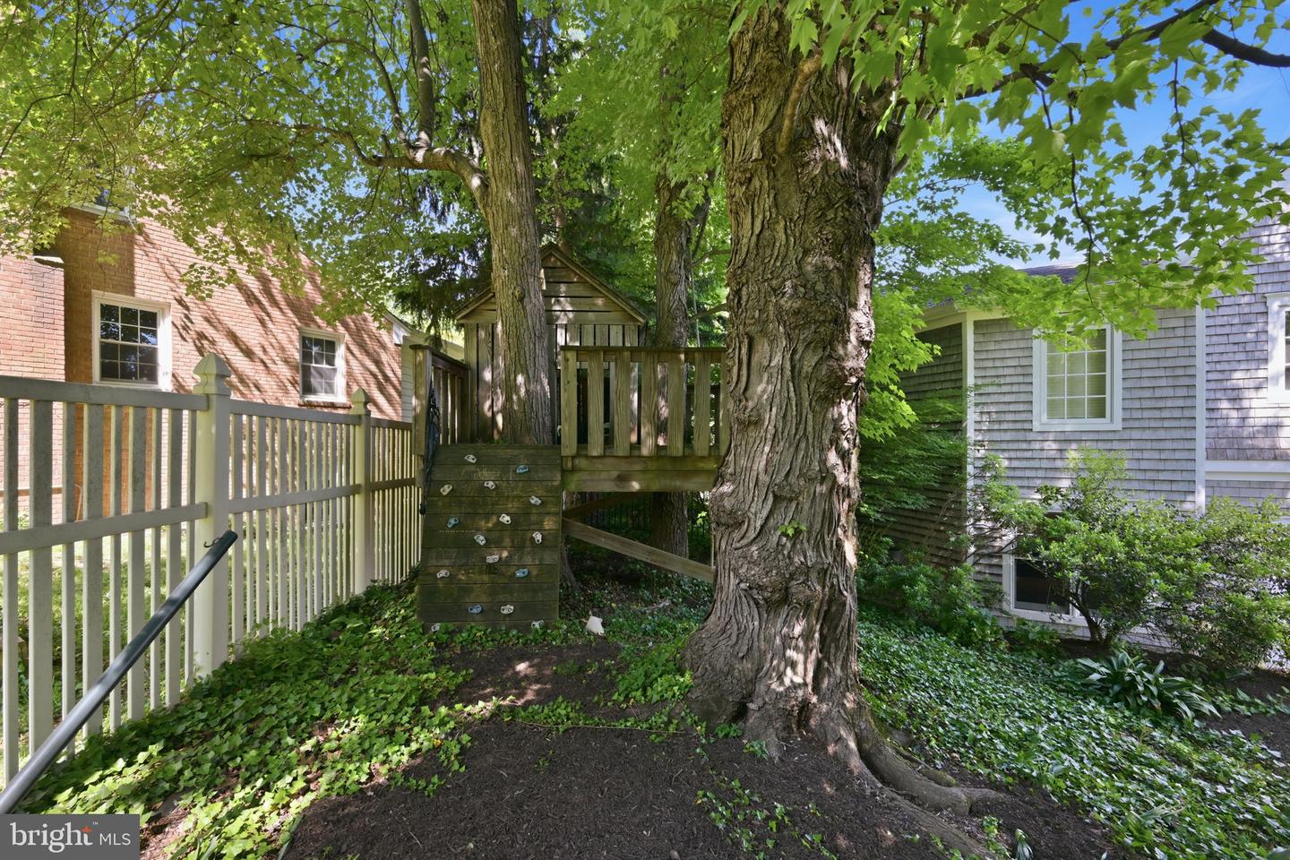 2800 Greenvale St Property Photo 65