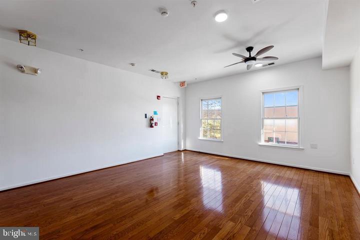 232 Main St #4 Property Photo 17
