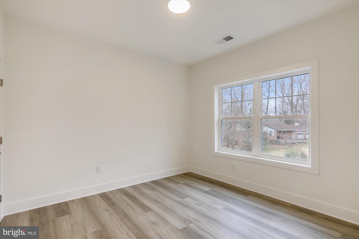 MDMC2249032 Property Photo 41