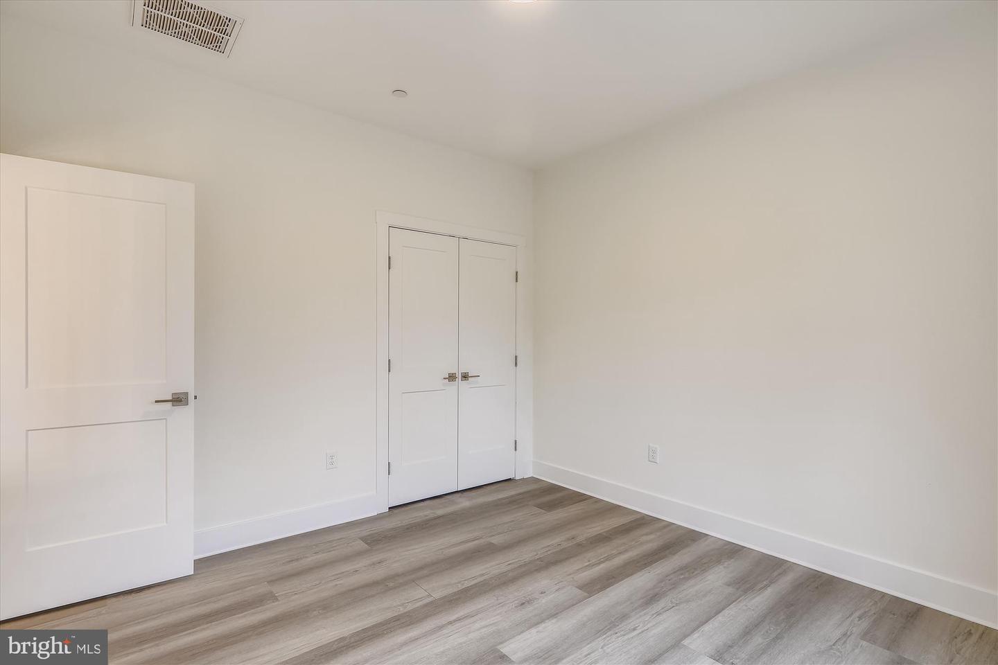 MDMC2249032 Property Photo 44