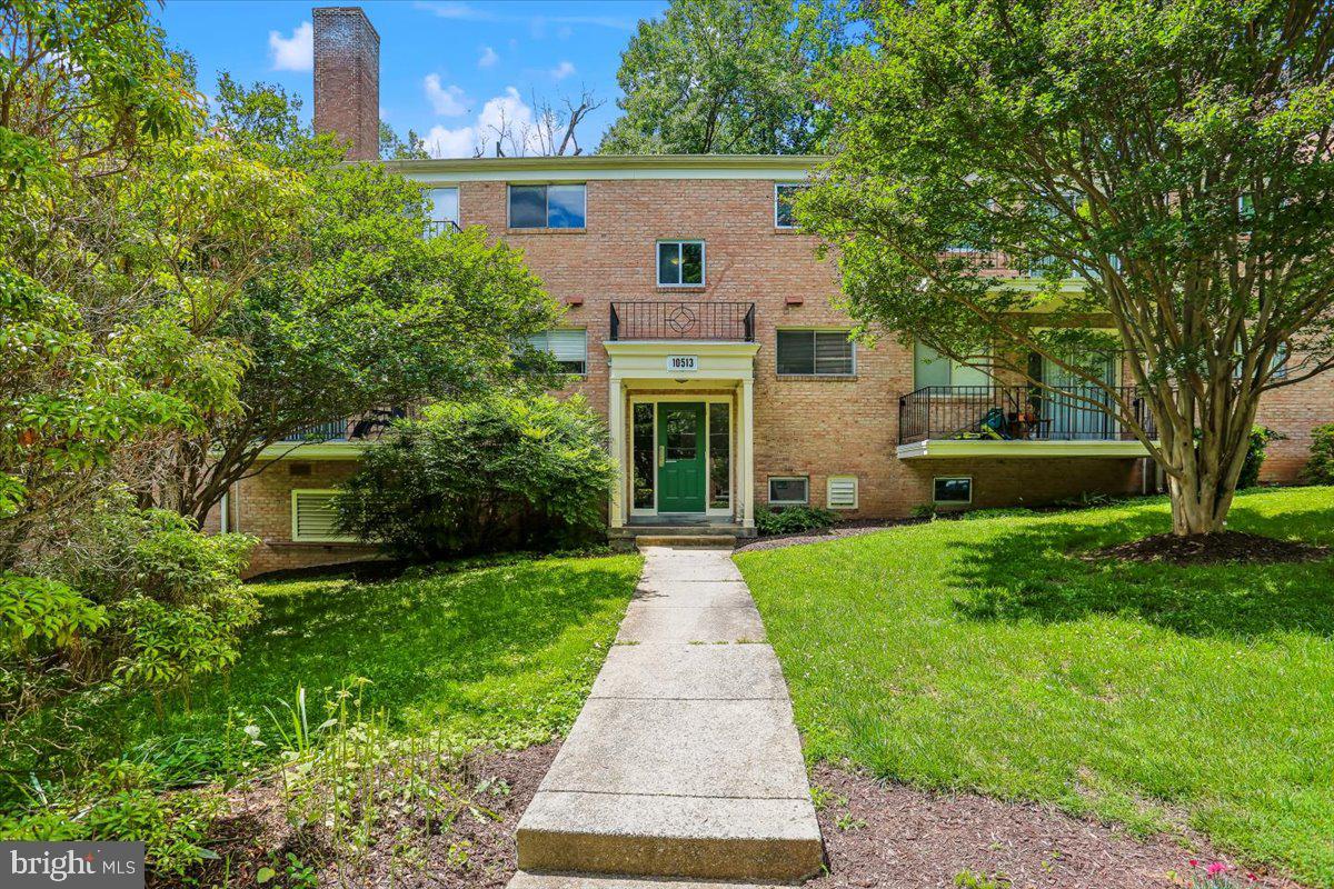 10512 Weymouth St #203 Property Photo 54