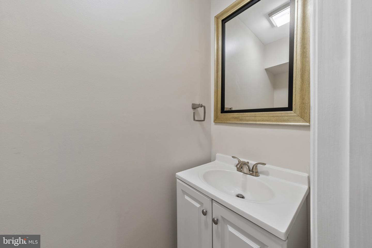 14246 Long Green Dr Property Photo 13