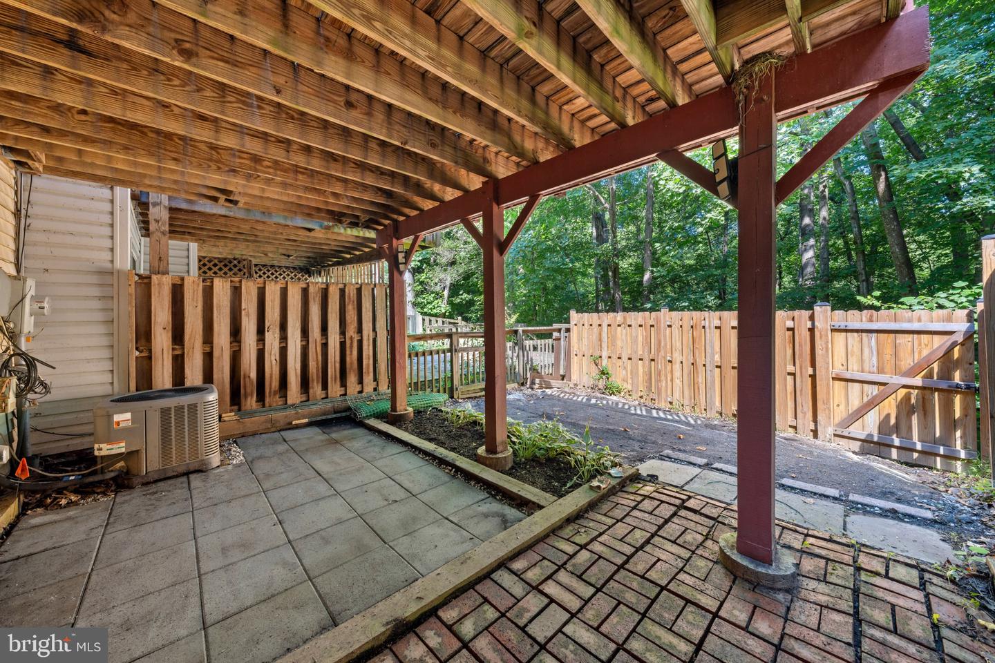 14246 Long Green Dr Property Photo 30