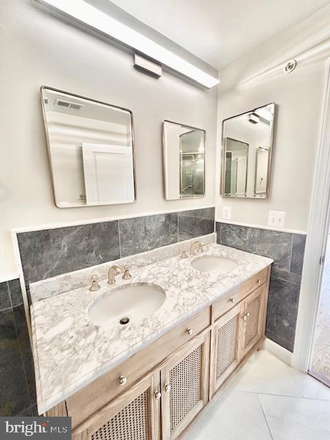 140 Copley Cir #22-b Property Photo 29