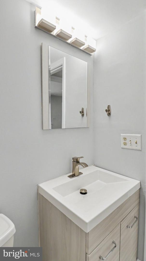 1106 Arcola Ave Property Photo 18