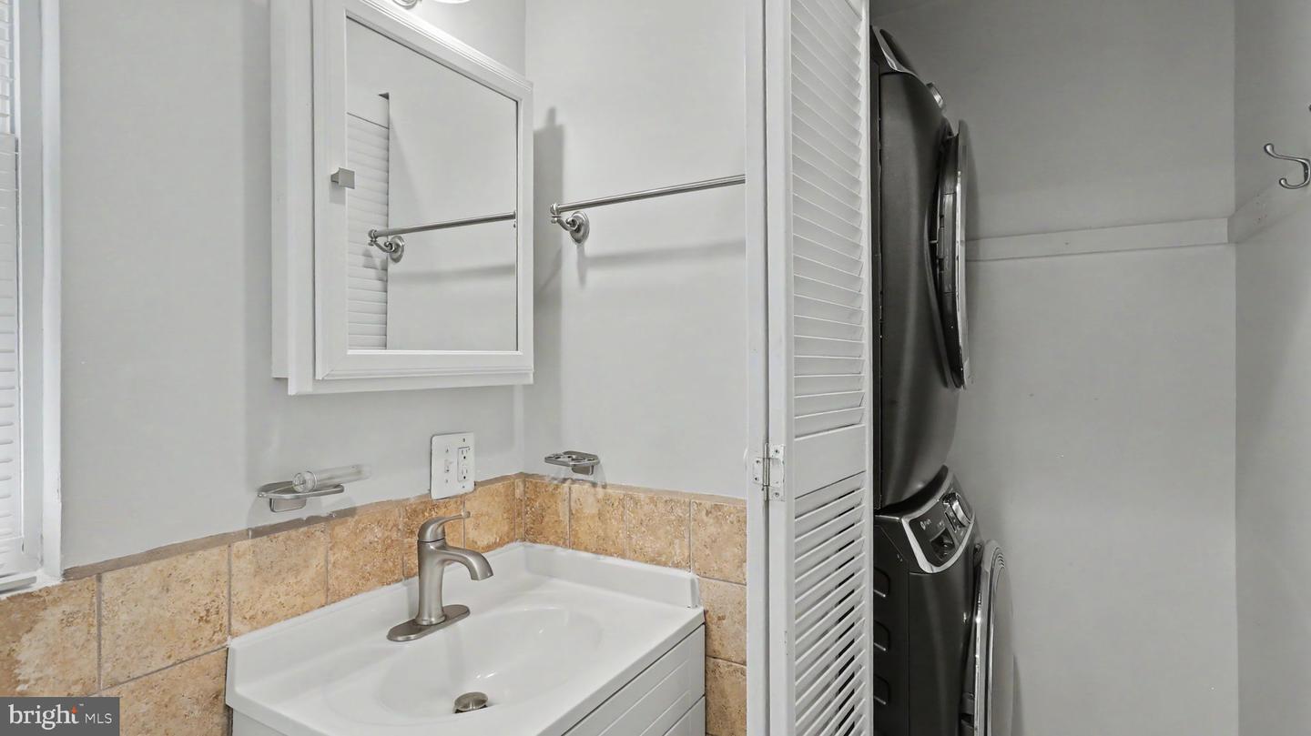 1106 Arcola Ave Property Photo 31