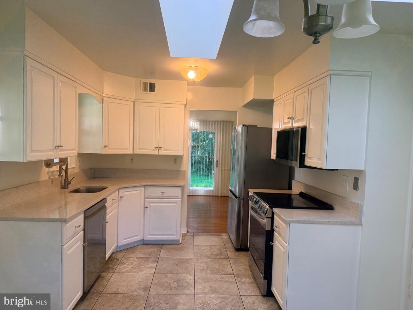 8626 Bunnell Dr Property Photo 4
