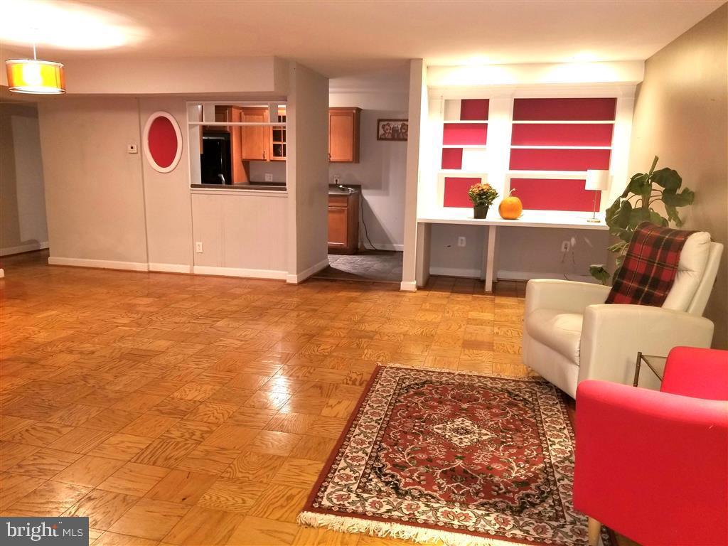 7504 Spring Lake Dr #a Property Photo 2