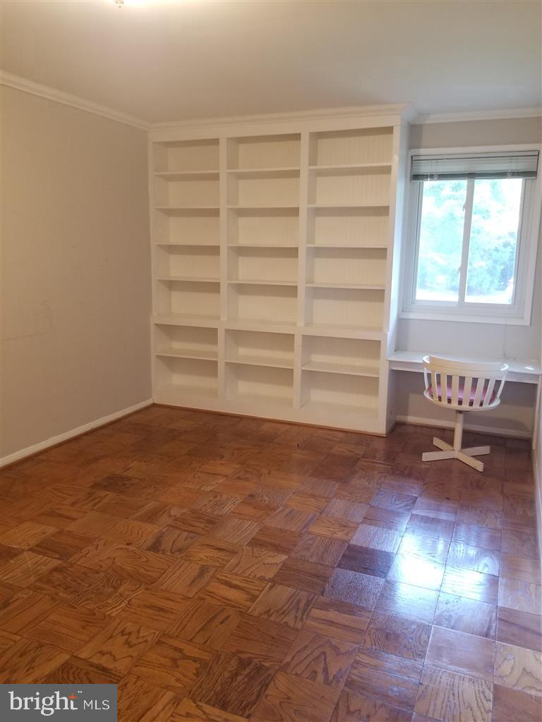 7504 Spring Lake Dr #a Property Photo 4