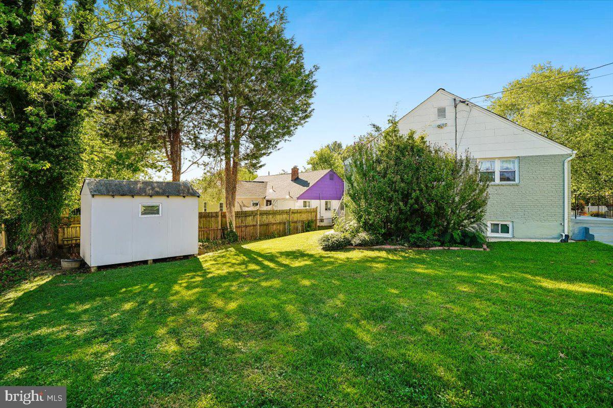 12706 Holdridge Rd Property Photo 4