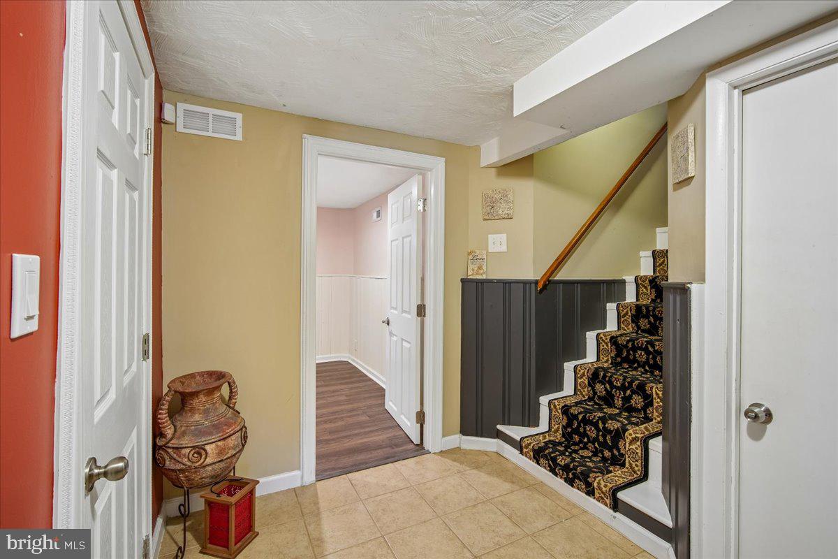 12706 Holdridge Rd Property Photo 23