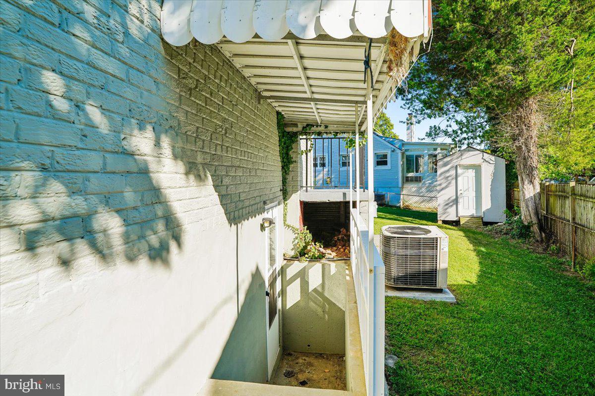 12706 Holdridge Rd Property Photo 33