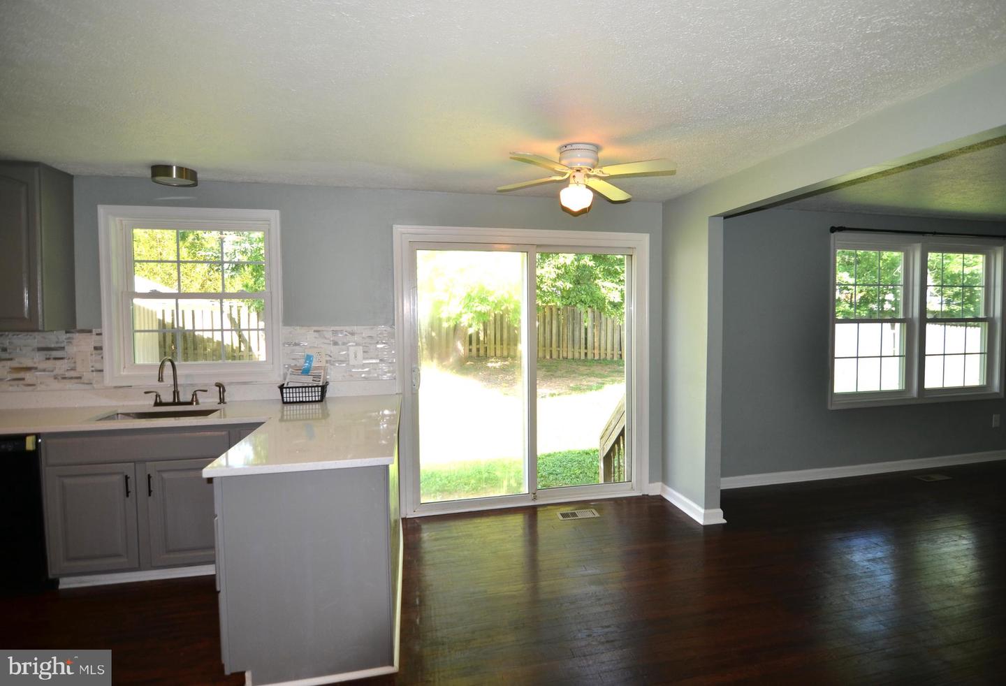 17312 Amity Dr Property Photo 6