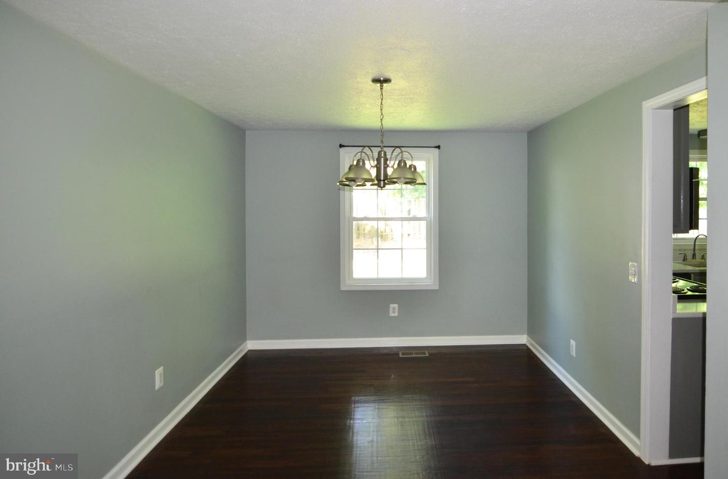 17312 Amity Dr Property Photo 7