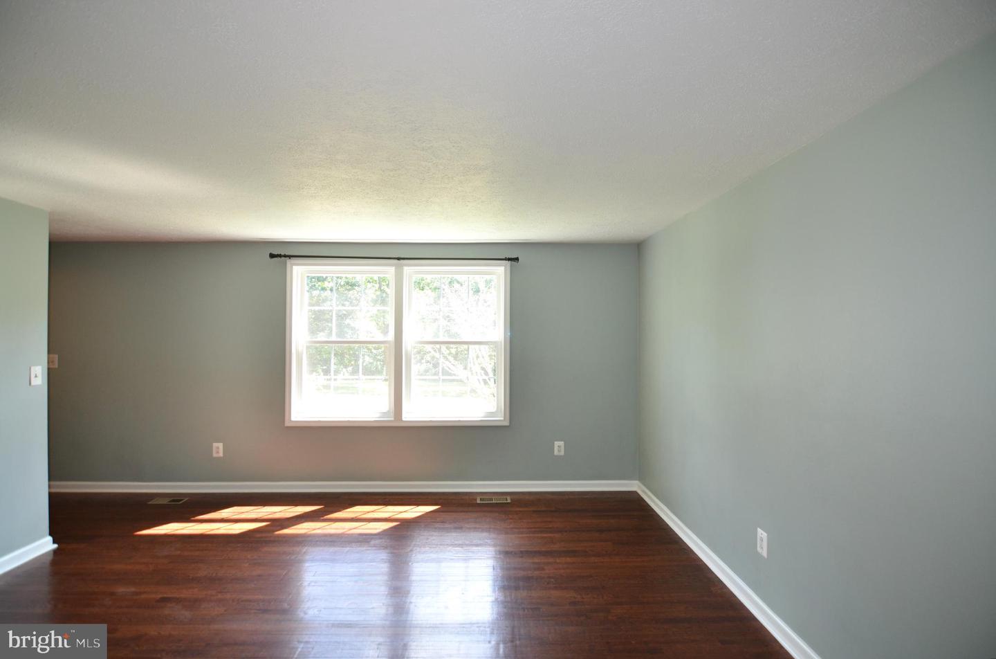 17312 Amity Dr Property Photo 11