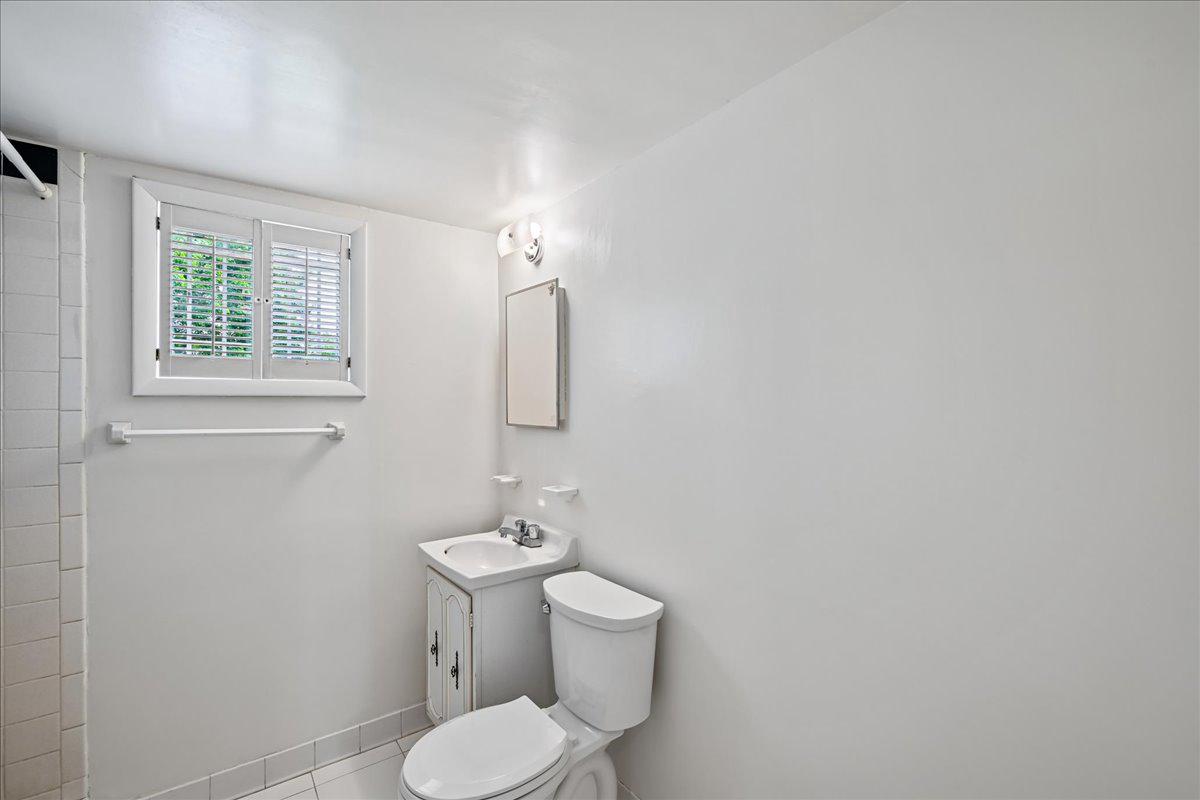 8 Kerwood Ct Property Photo 23