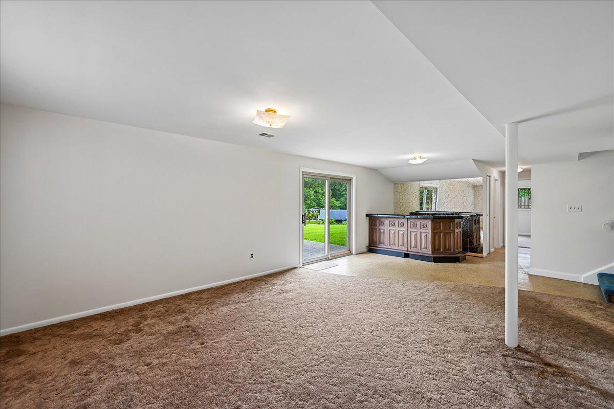 8 Kerwood Ct Property Photo 25