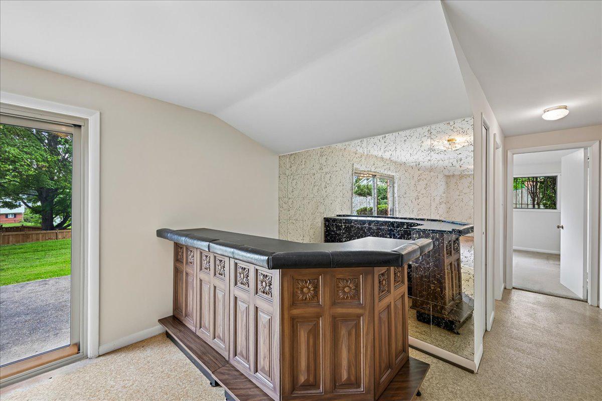 8 Kerwood Ct Property Photo 27
