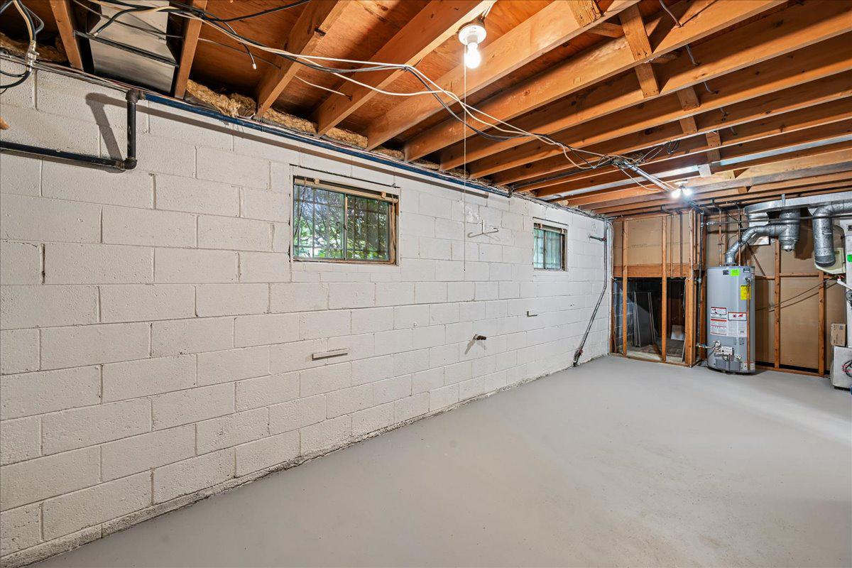 8 Kerwood Ct Property Photo 28