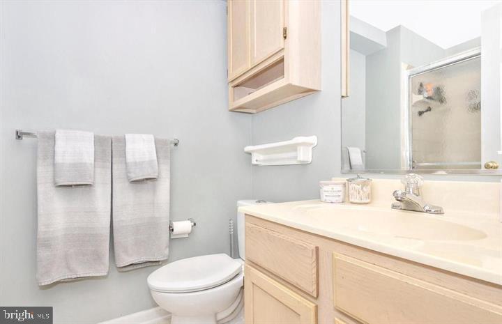 13105 Briarcliff Ter #11-1104 Property Photo 9