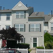 19003 LARK SONG TER Property Photo 1