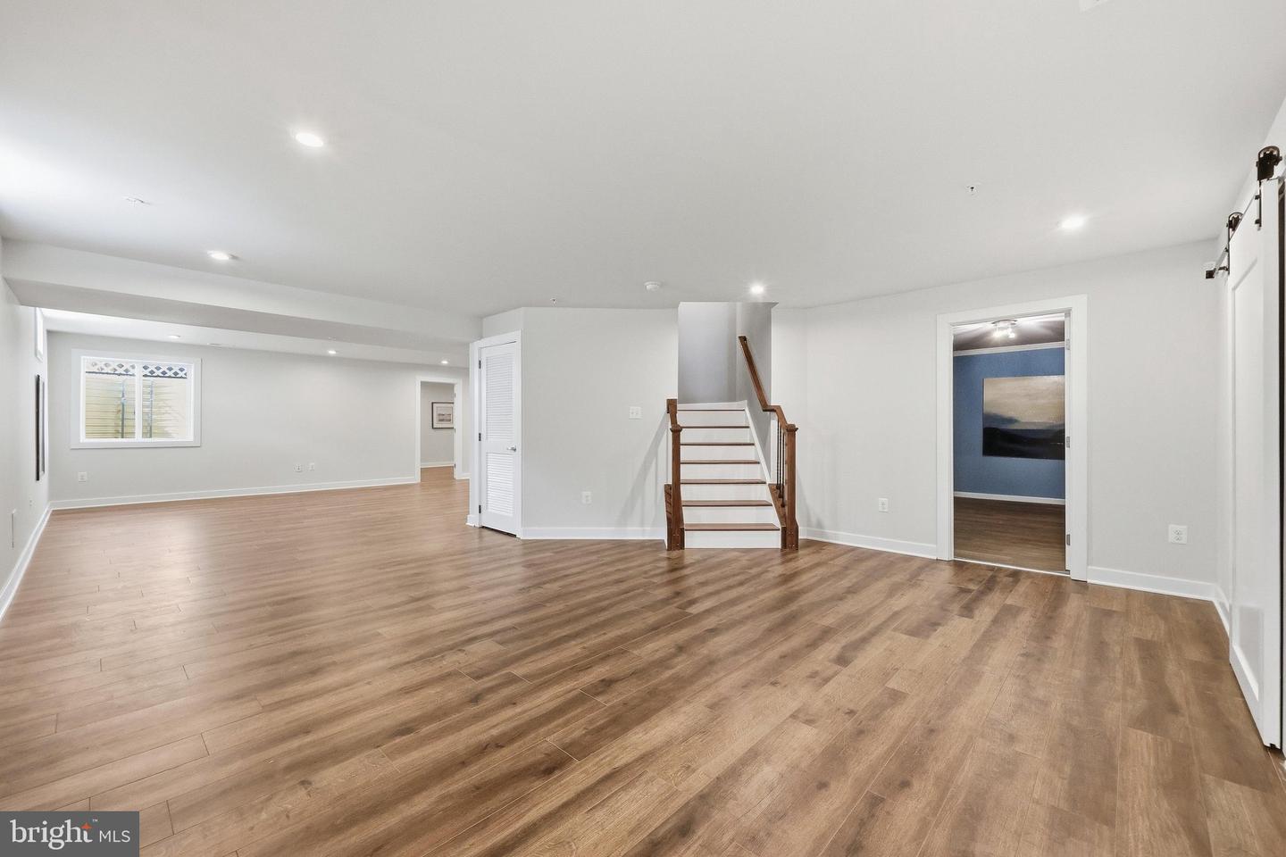 22000 Moorhen St Property Photo 29