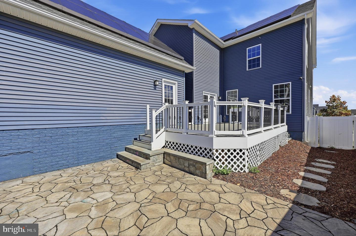 22000 Moorhen St Property Photo 37